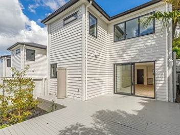 Easy Living - Best Value - Last One Available