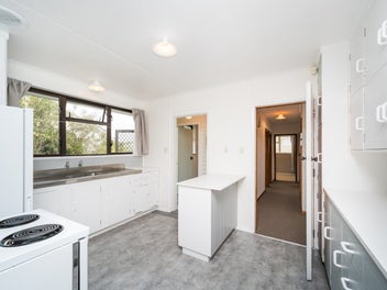 Homely Highbury home