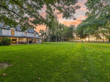 Landscape and Lifestyle with Value