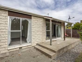 Attractive Starter or Investment Opportunity