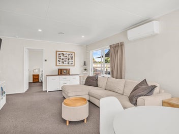 Light, Bright and Effortless Living