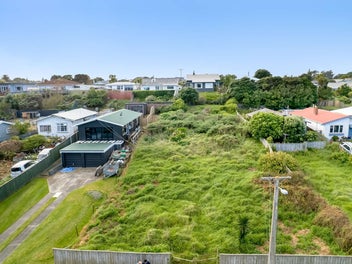 Priced reduced, Needs to be sold!!!