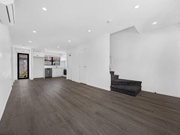 4 Bedroom with Internal Garage
