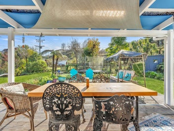 Motivated vendors want it sold!