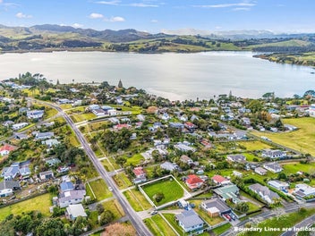 Flat Section in the Heart of Mangonui!