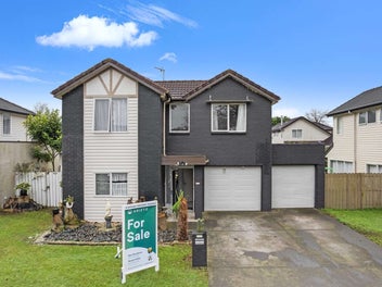 Beautiful Stand Alone Townhouse!