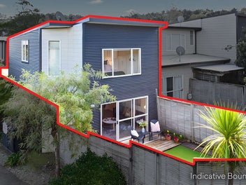 Coastal Living Meets Townhouse Style!