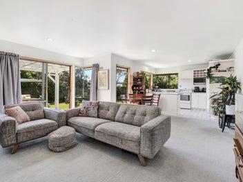 Cul de Sac living at its finest