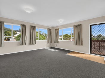 St Johns Opportunity | Sunny Brick & Tile