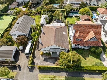 Remuera Rarity - Rebuild or Renovate