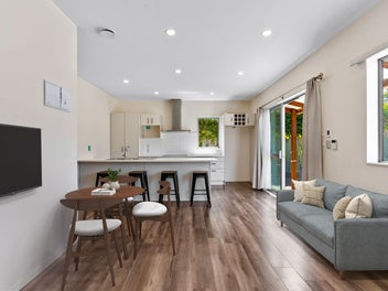 Freehold- Needs To Be Sold