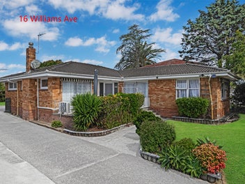 Once in a Lifetime 1376m² Development Opportunity