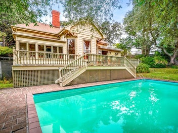 URGENT! Auction Brought Forward to Thursday 12...