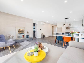 High-Spec Single-Level Sophistication