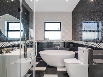 High-Spec Single-Level Sophistication