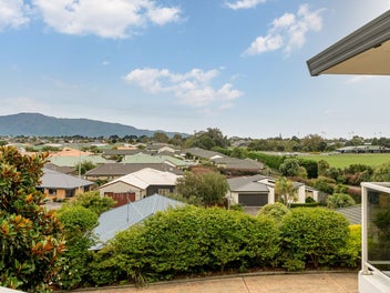 Mind-Blowing Views - With a Lift