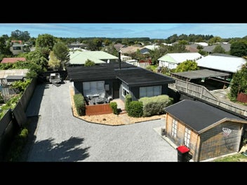 Smart Buying in the Heart of Woodend.