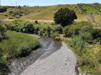 Versatile bare land block with river boundary
