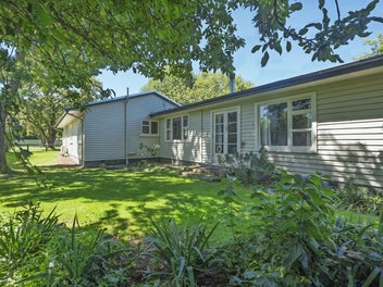 Room To Live, Space To Play