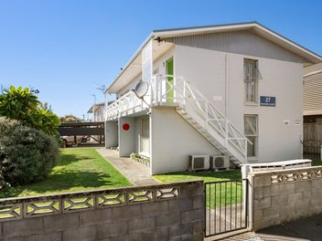 CUTE, CENTRAL, SUNNY