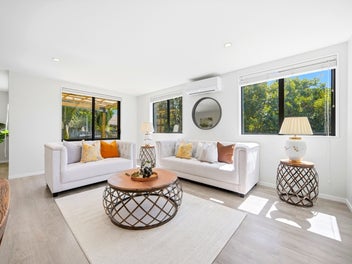 Space, Location & Income–All in One New Lynn Home