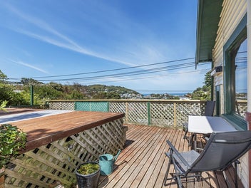 Classic Charm by the Coast | BEO $895,000