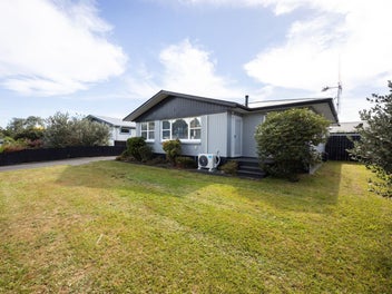 Freehold, Spacious & Work Completed