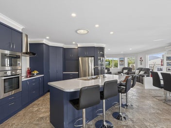 Elevated Living With Mountain & Sea Views