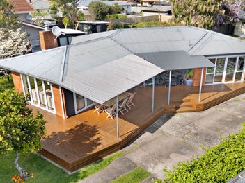 1,118m2 FREEHOLD GOLDMINE - MOTIVATED VENDOR!