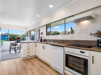 Position Perfect in the Heart of Cherrywood