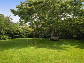 Character, Charm & Stunning Gardens