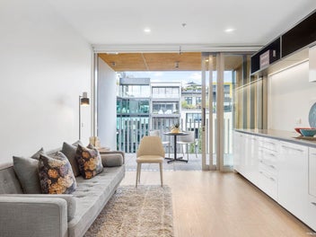 Ponsonby on Your Doorstep