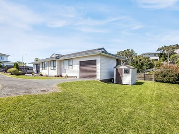 OPPORTUNITY KNOCKS - BROOKLYN