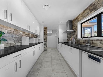 Brick & Tile Beauty on 620sqm