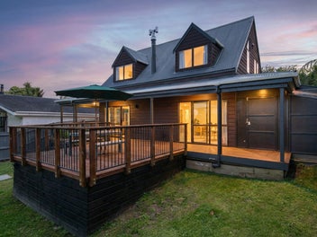 Affordable Living, Stunning Native Views