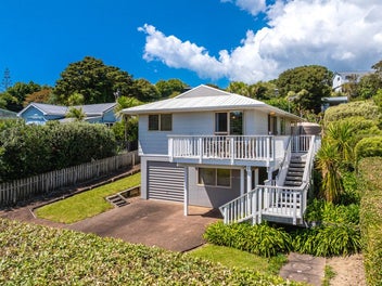 Immaculate Island Gem