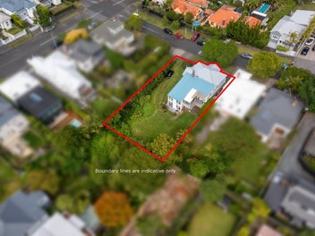 Once in a generation 961sqm landholding