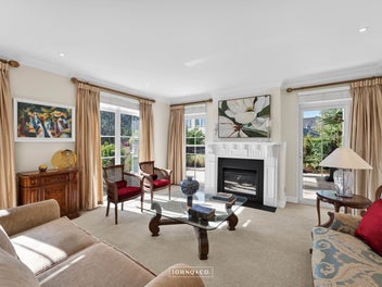 Masonry, Sun-Filled, Sanctuary