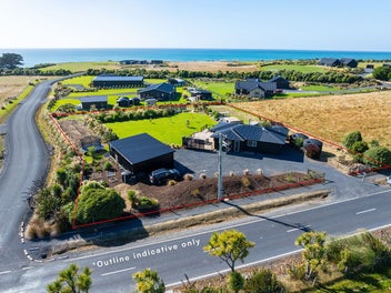 Coastal living with space, sun & views