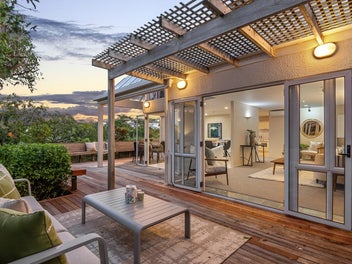 A Waiake Opportunity!!