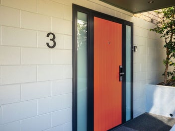 Wow factor. Location. Lifestyle.