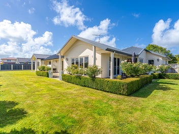 Auction brought forward!