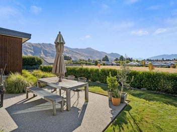 The Best of Alpine Estate Living - Ready for you!