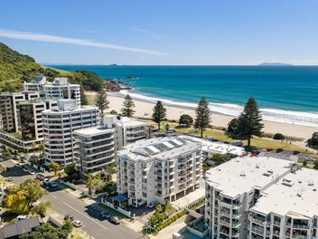 Luxury Living at the Atrium