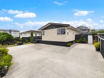 Owners Has Bought - This Must Be Sold!