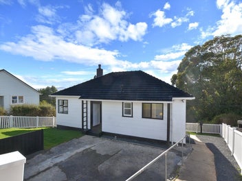 Sunny Elevated Living With Modern Updates