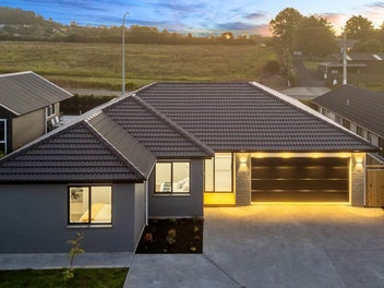 Dual Kitchens, Dual Living – Double the Flexib...