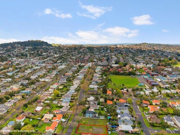 Unbeatable city - fringe location