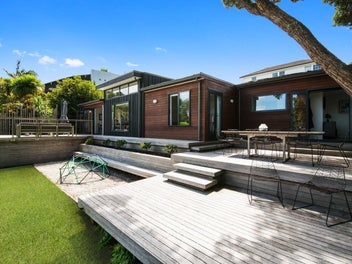 Inspired living, exceptional location