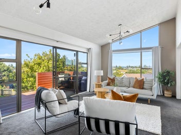 Priced to sell – income opportunity